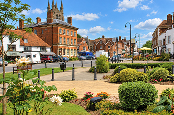 Airbnb management kent insights